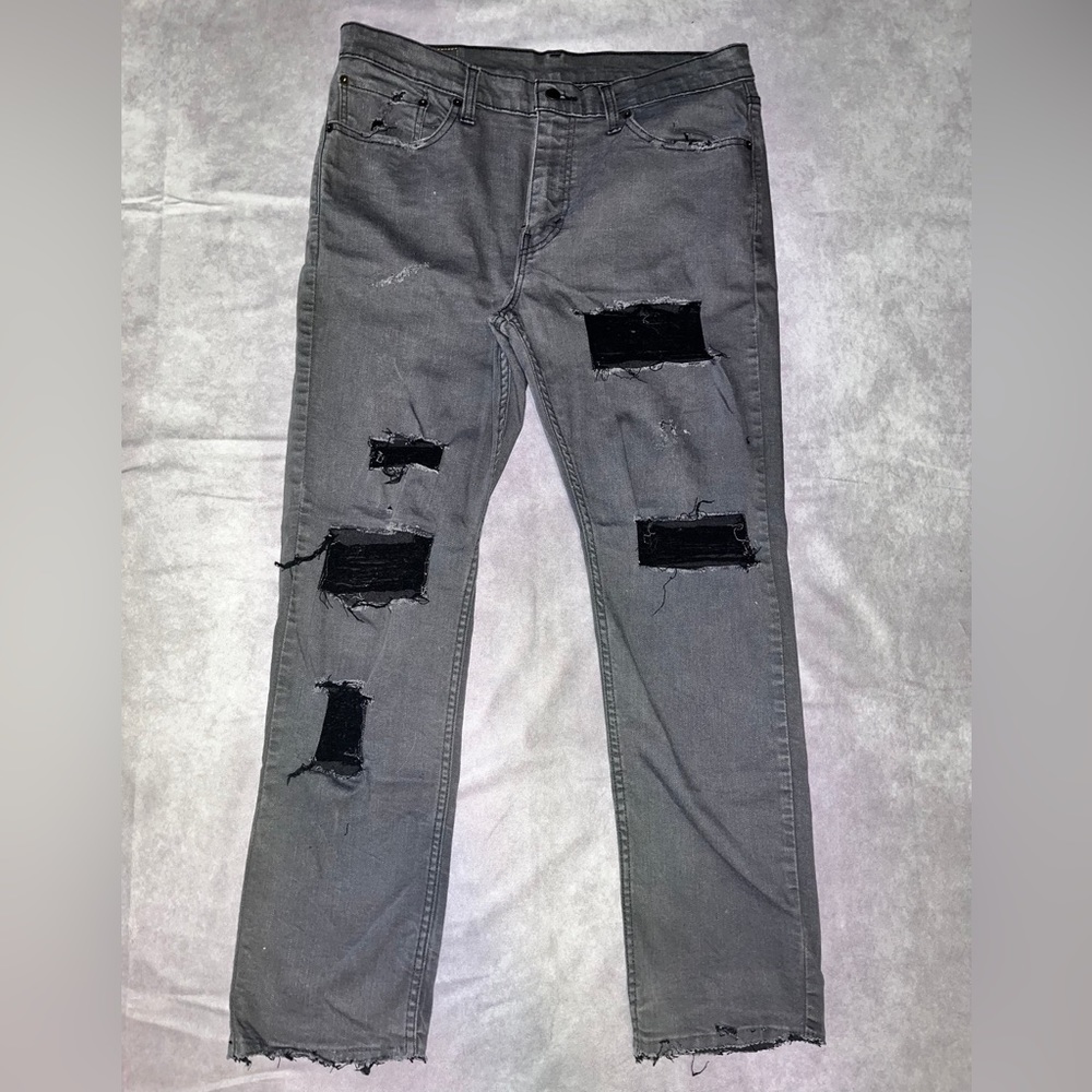 Grey Levi's